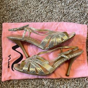 Nina Metallic gold shoes